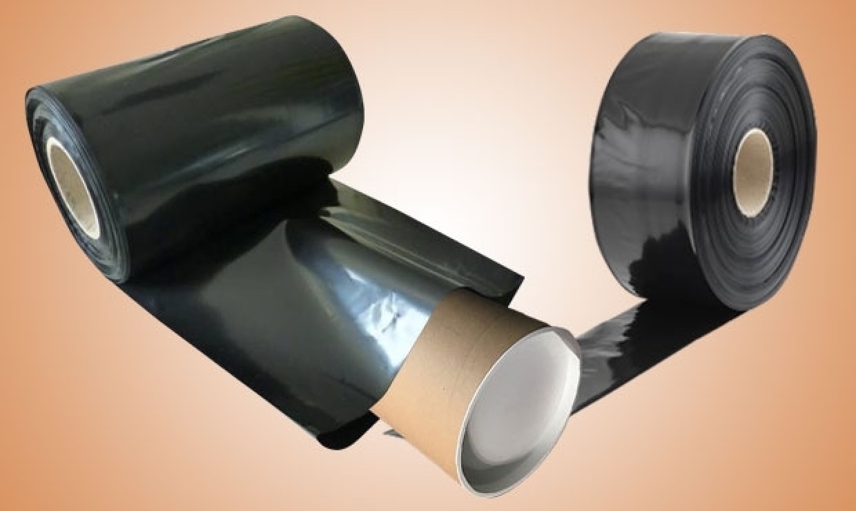 Tubular film black 150 mm x 250 m, 100 my